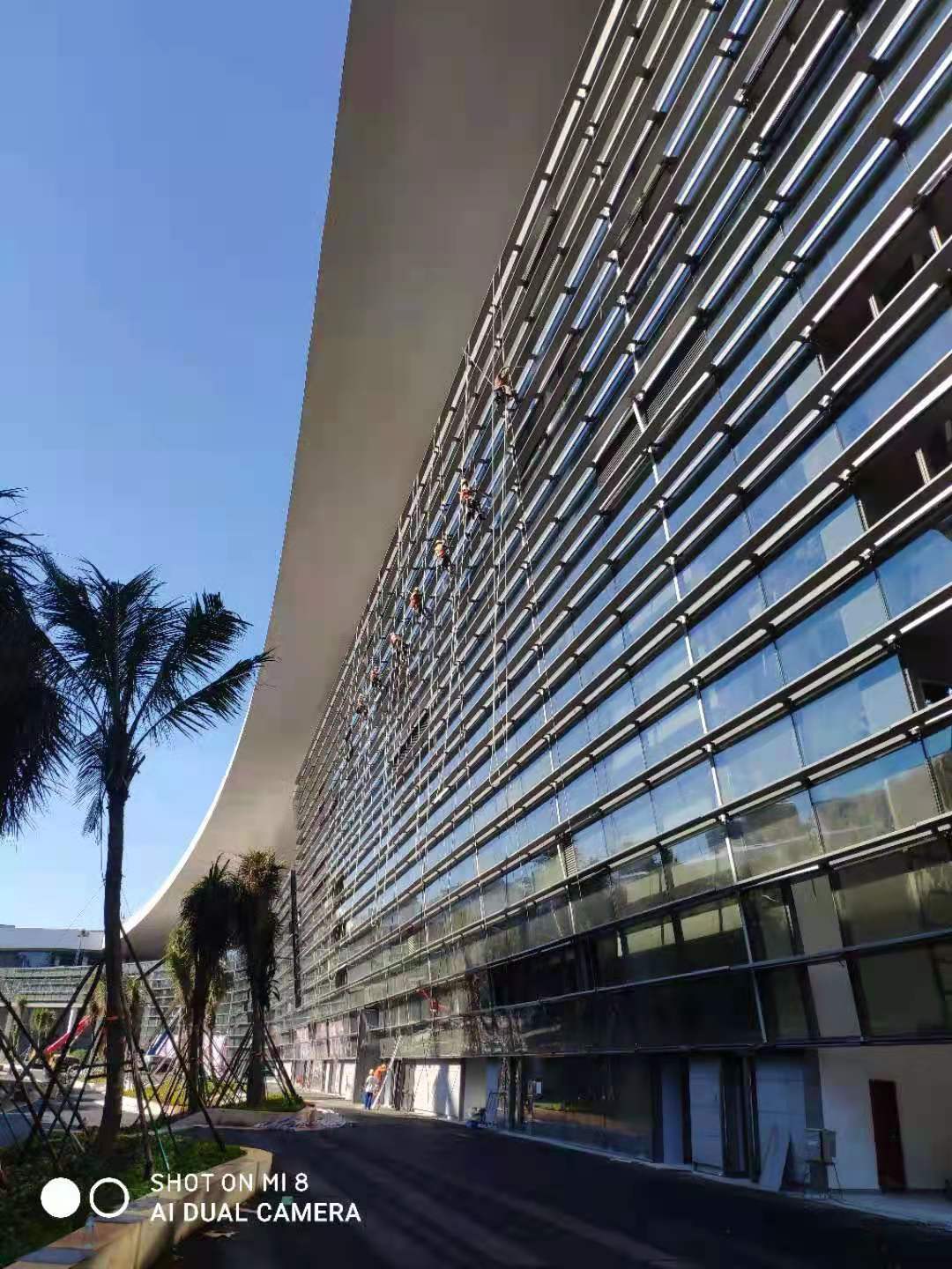 海南国际会展中心二期扩建项目内外清洗保洁